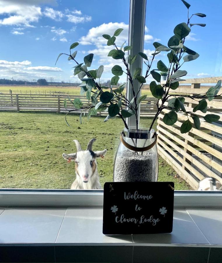 Clover Lodge Chesterfield Luaran gambar