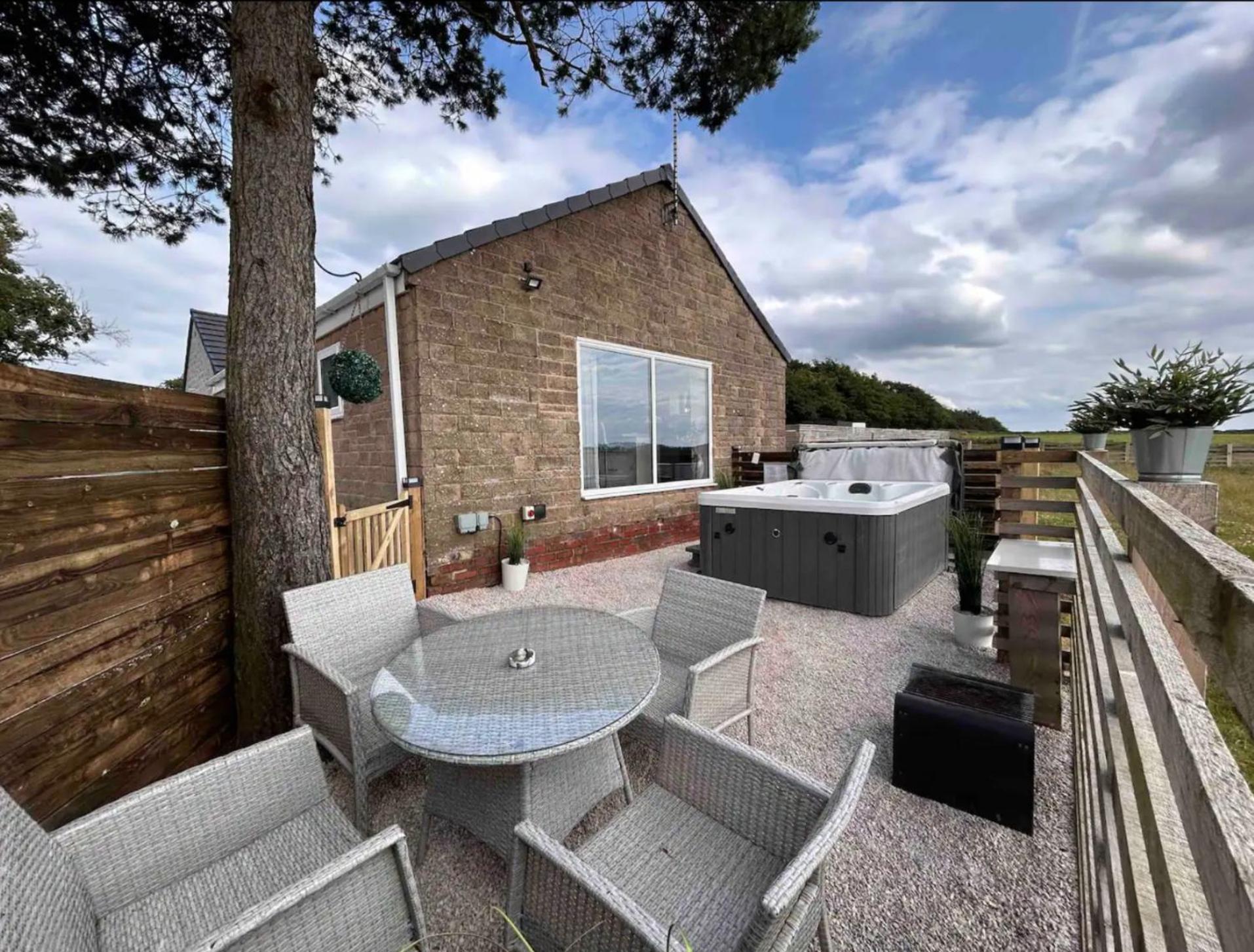 Clover Lodge Chesterfield Luaran gambar